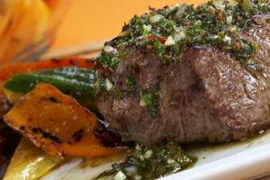 Lomo de res con chimichurri